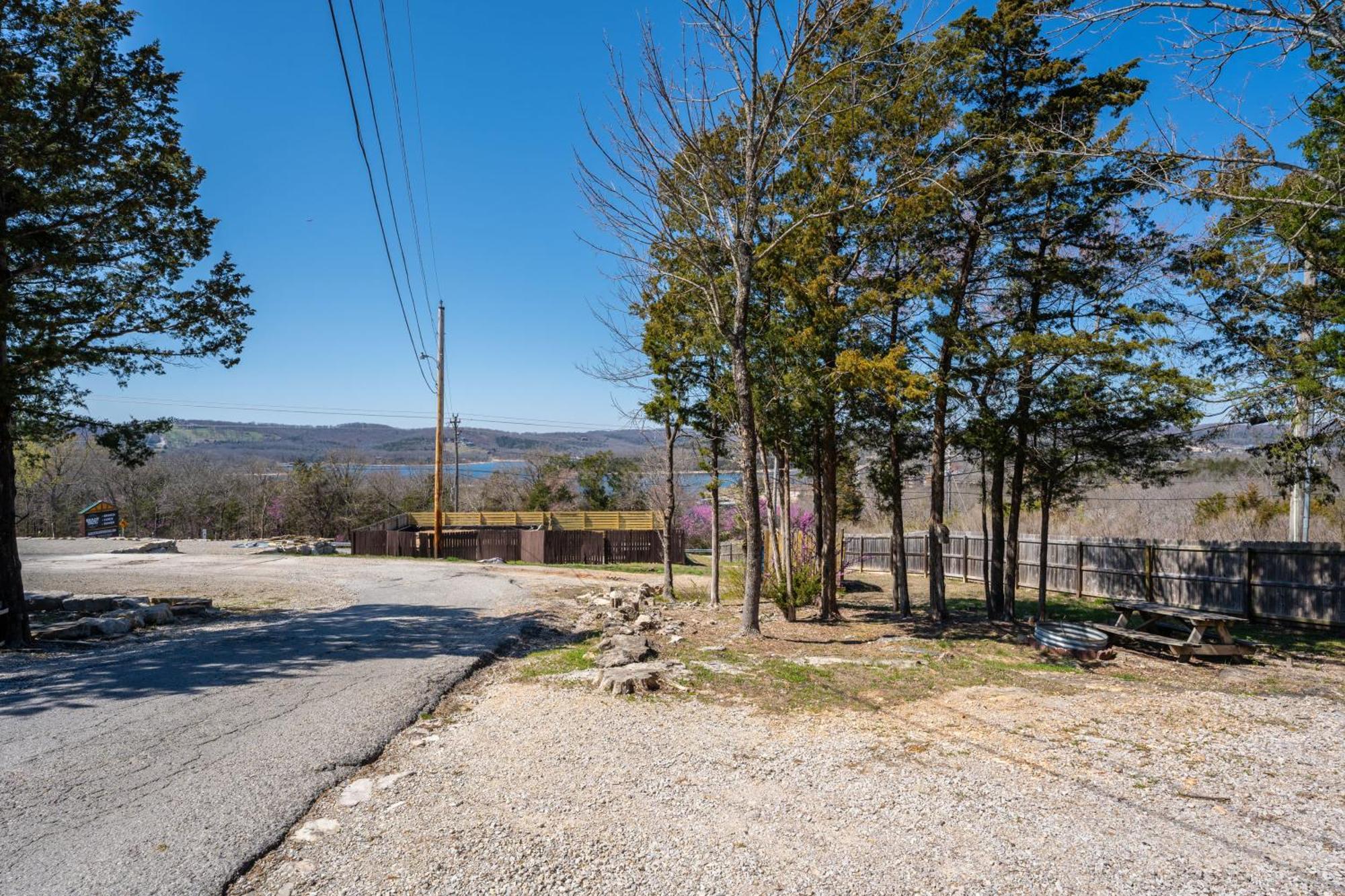 1 Indian Point Near Sdc, Table Rock Lake, Marinas, & Hébergement de vacances *